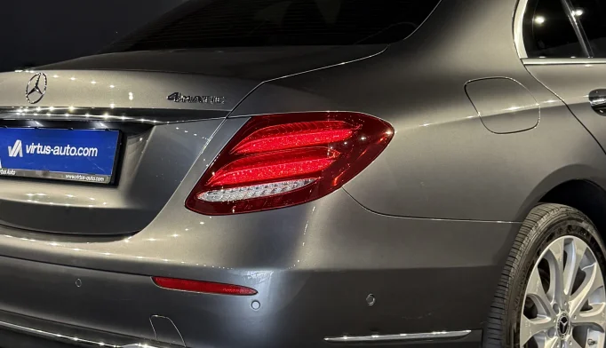 Mercedes-Benz E-Class  - 2017