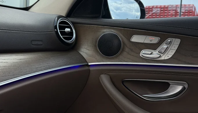 Mercedes-Benz E-Class  - 2017