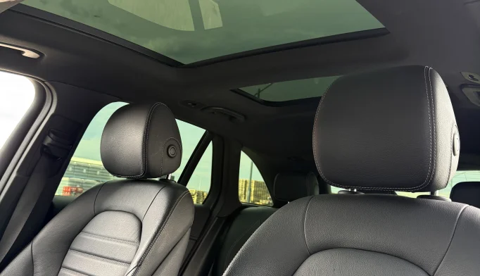 Mercedes-Benz GLC  - 2016