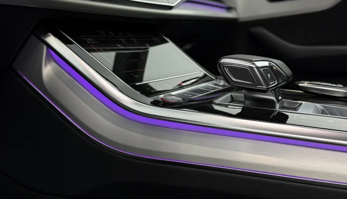 Audi SQ8  - 2020