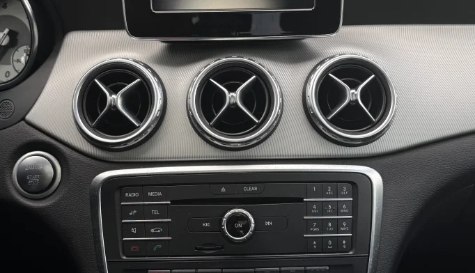 Mercedes-Benz GLA-Class  - 2017