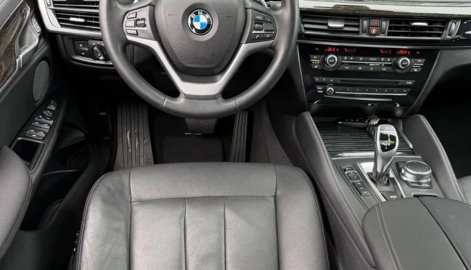 BMW X6  - 2018