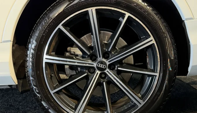 Audi Q7  - 2019