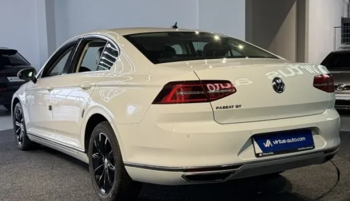 Volkswagen Passat  - 2018