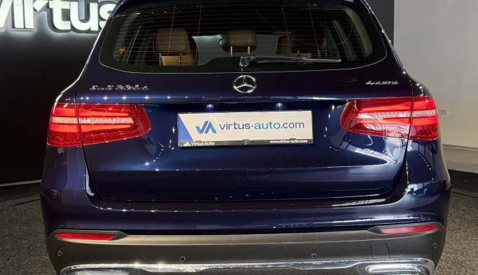 Mercedes-Benz GLC  - 2018