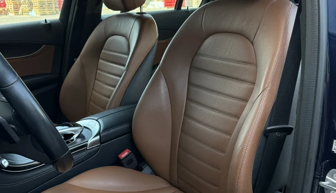 Mercedes-Benz GLC  - 2018
