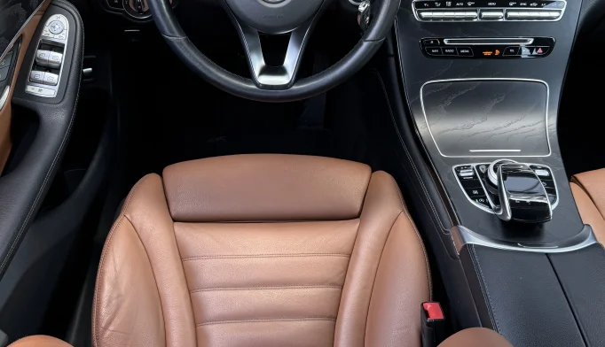 Mercedes-Benz GLC  - 2018
