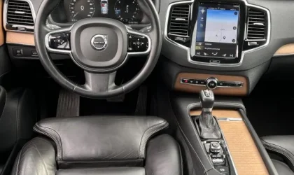 Volvo XC90  - 2016