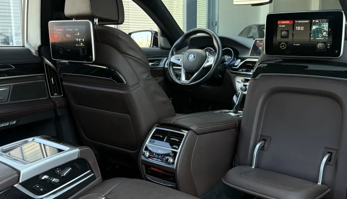 BMW 7 Series  - 2017