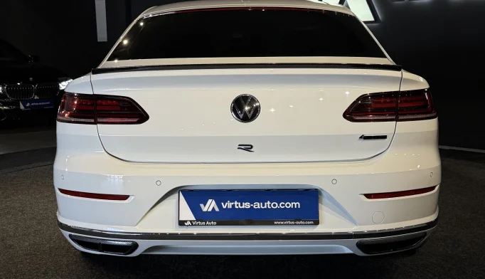 Volkswagen Arteon  - 2019