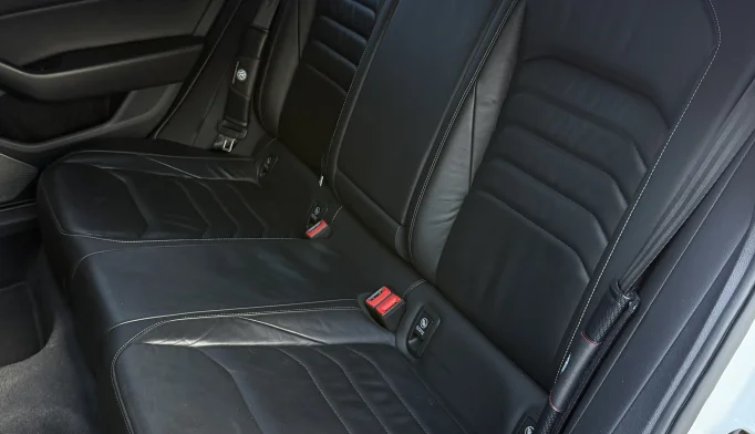 Volkswagen Arteon  - 2019