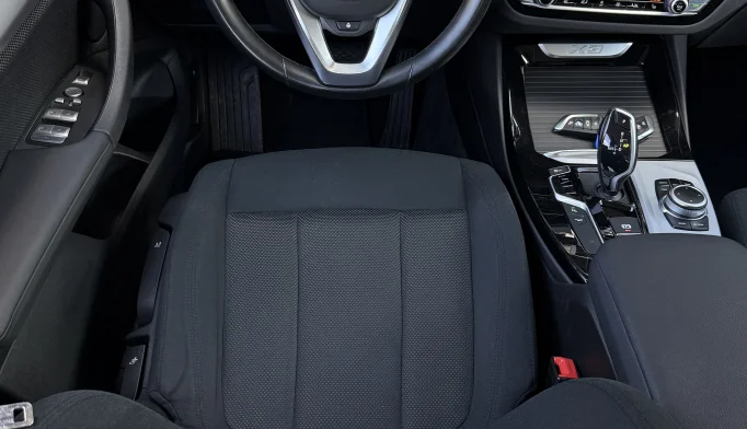 BMW X3  - 2019