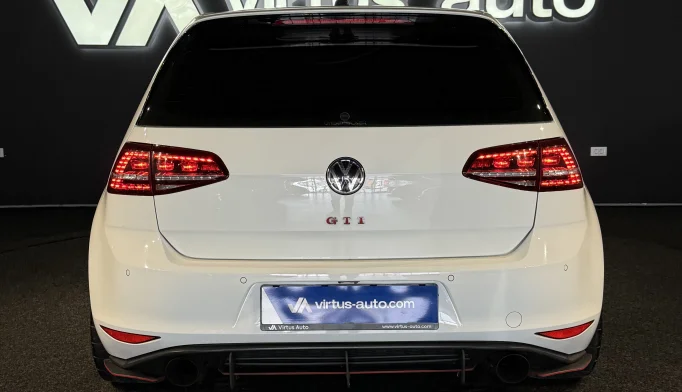 Volkswagen Golf GTI  - 2016