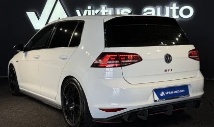 Volkswagen Golf GTI  - 2016