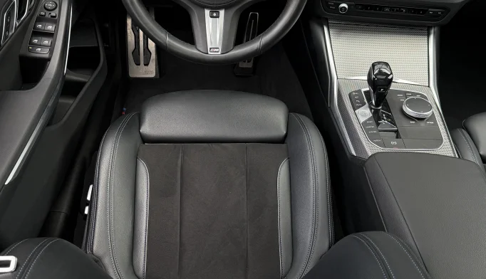 BMW 3 Series  - 2019
