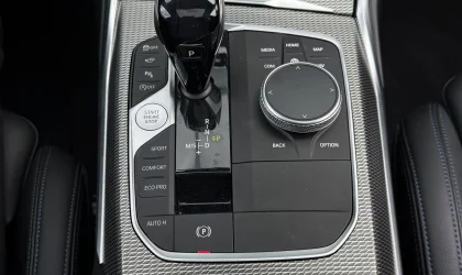 BMW 3 Series  - 2019