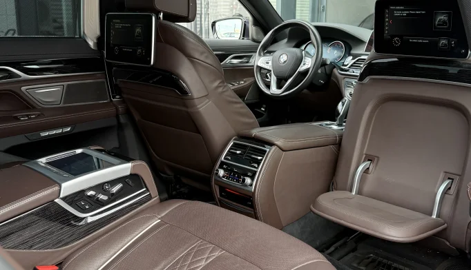 BMW 7 Series  - 2018