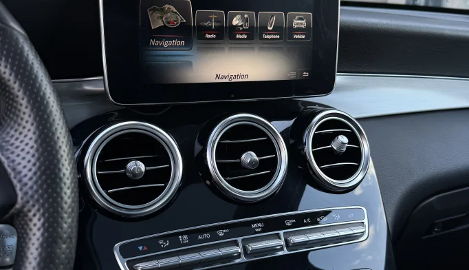 Mercedes-Benz GLC  - 2018