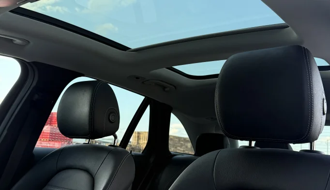 Mercedes-Benz GLC  - 2018