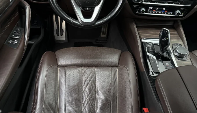 BMW 5 Series  - 2018