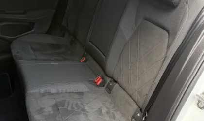 Volkswagen Golf  - 2022