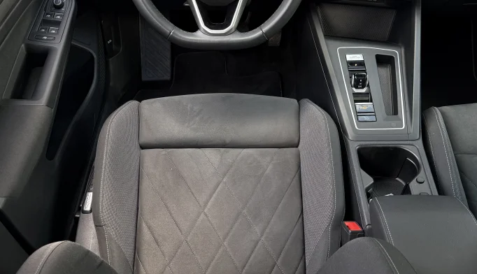 Volkswagen Golf  - 2022