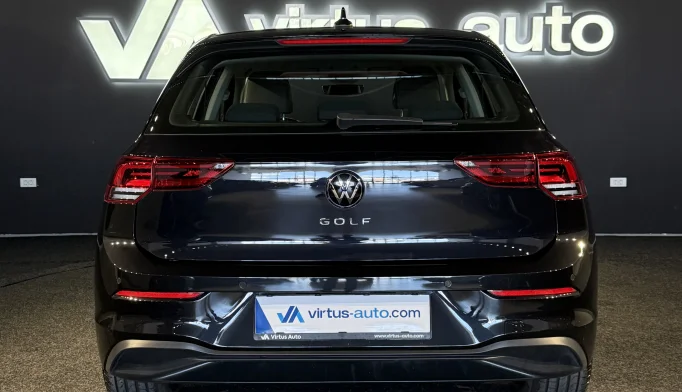 Volkswagen Golf  - 2022