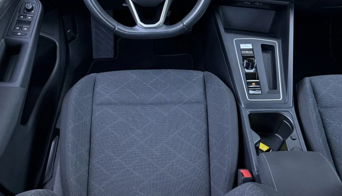 Volkswagen Golf  - 2022