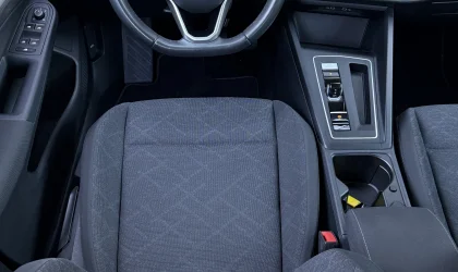 Volkswagen Golf  - 2022
