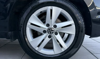 Volkswagen Golf  - 2022