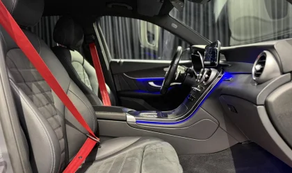 Mercedes-Benz GLC  - 2021