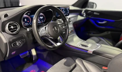 Mercedes-Benz GLC  - 2021