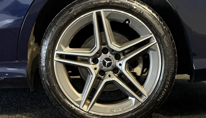 Mercedes-Benz C-Class  - 2019