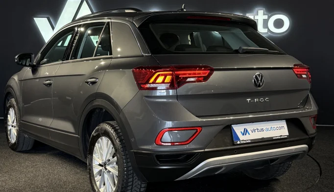Volkswagen T-Roc  - 2023