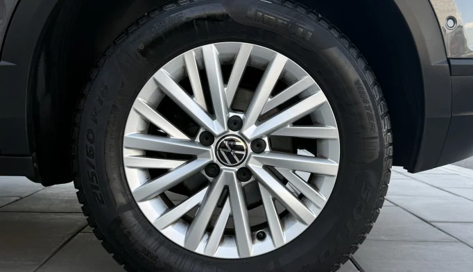 Volkswagen T-Roc  - 2023