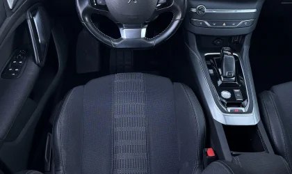 Peugeot 308  - 2018
