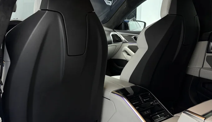 BMW M8  - 2021