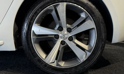 Peugeot 308  - 2017