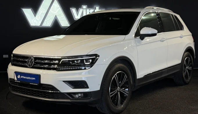 Volkswagen Tiguan  - 2020
