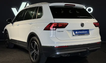 Volkswagen Tiguan  - 2020