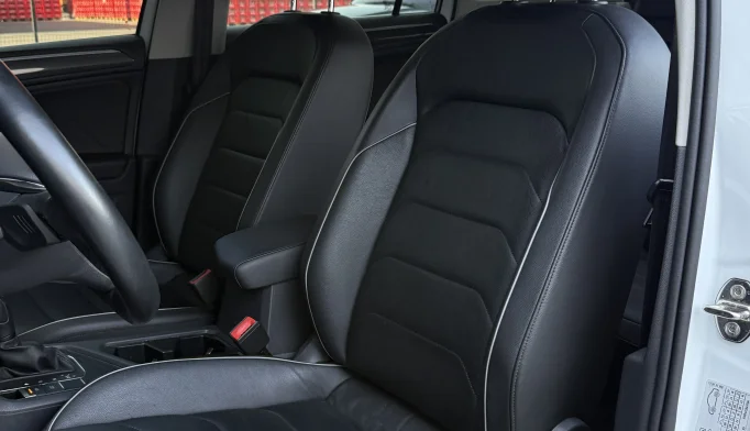 Volkswagen Tiguan  - 2020