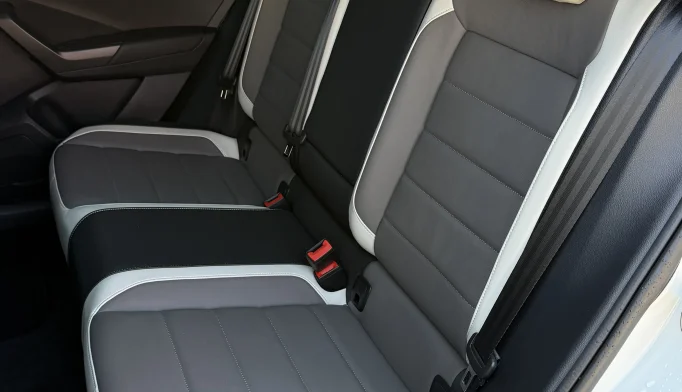 Volkswagen T-Roc  - 2021