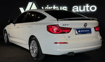 BMW 3 Series  - 2018