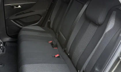 Peugeot 3008  - 2020