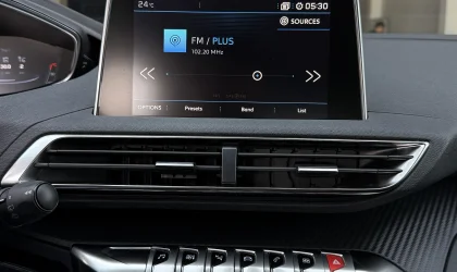 Peugeot 3008  - 2020