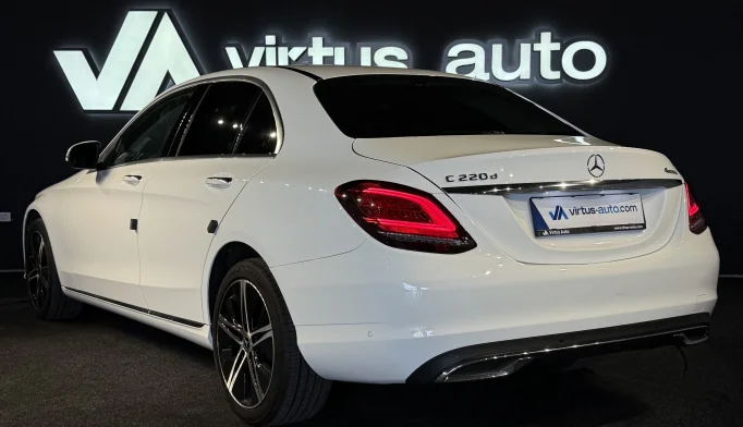 Mercedes-Benz C-Class  - 2019