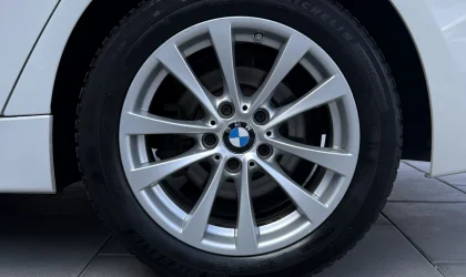 BMW 3 Series  - 2016