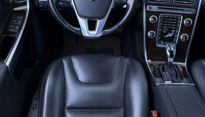 Volvo XC60  - 2017