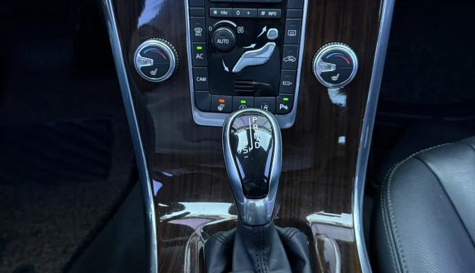 Volvo XC60  - 2017