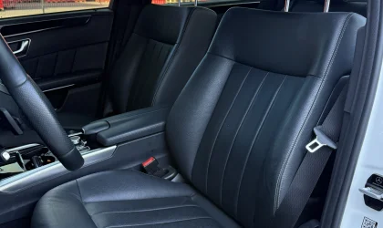 Mercedes-Benz E-Class  - 2016